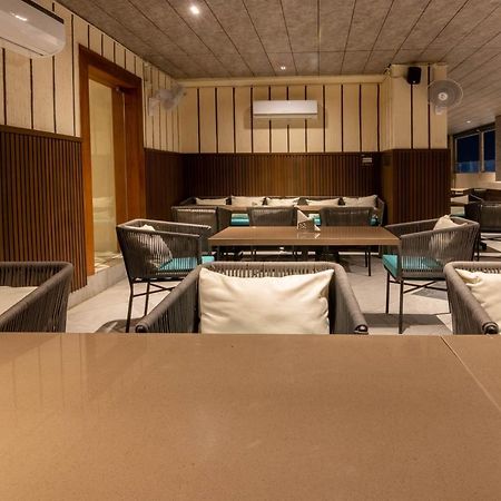 Hotel Bay Laurel Retreat Faridabad Exterior photo