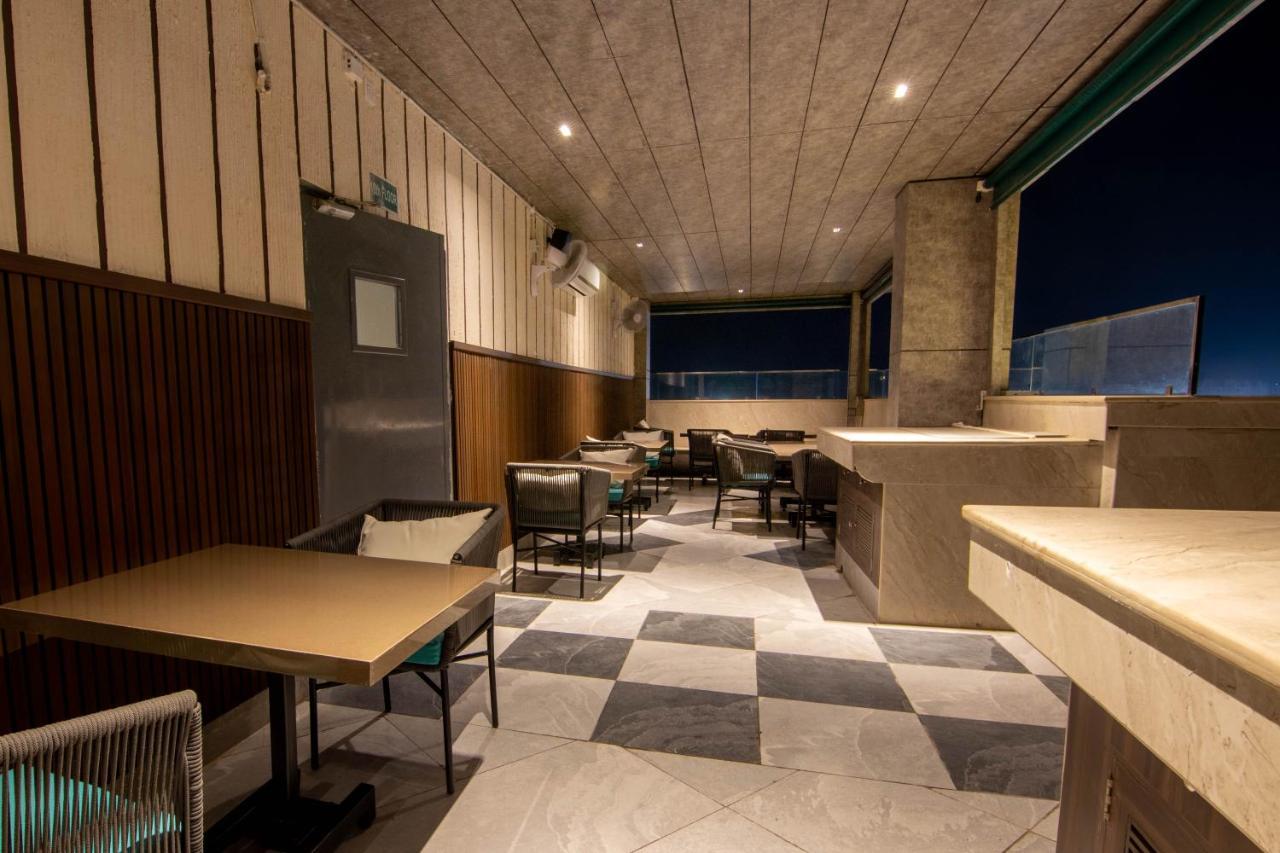 Hotel Bay Laurel Retreat Faridabad Exterior photo