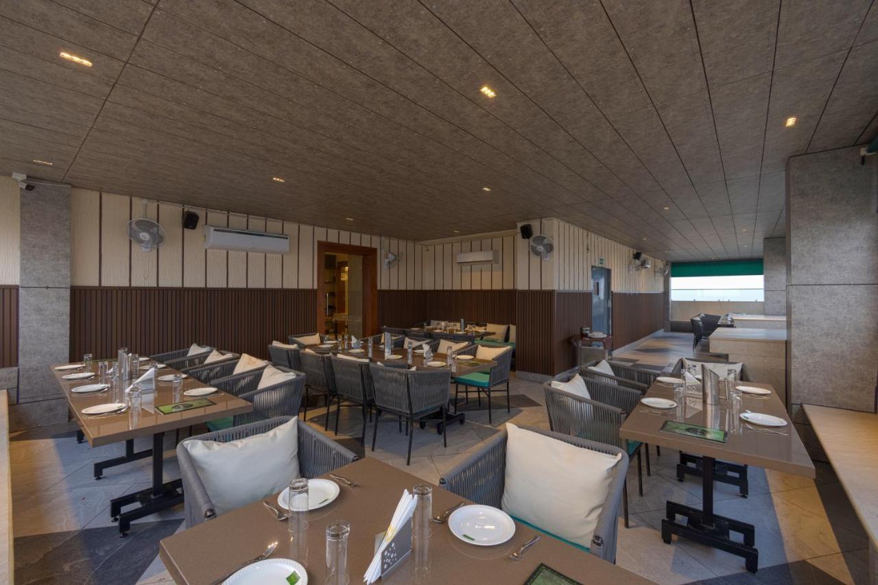 Hotel Bay Laurel Retreat Faridabad Exterior photo