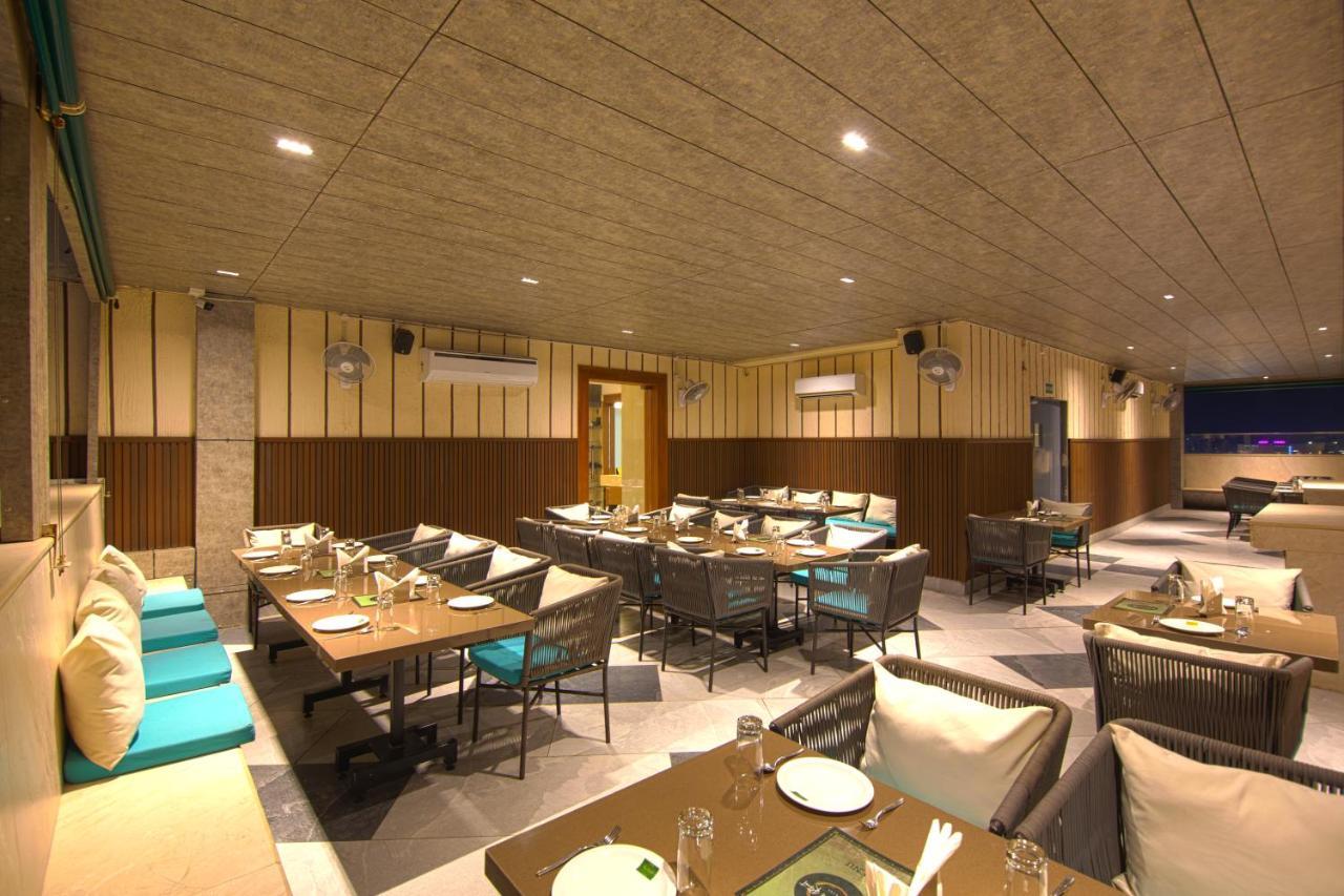 Hotel Bay Laurel Retreat Faridabad Exterior photo